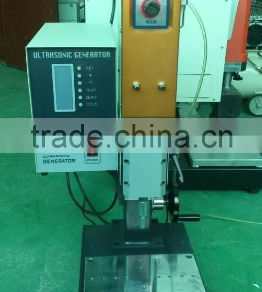 Ultrasonic Plastic Welding Equipment photo-3
