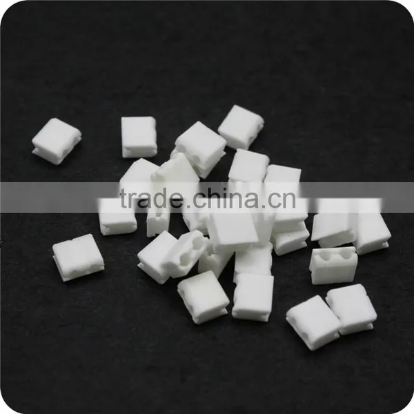 High Temperature Resistance 1-8 Holes Insulating C220 Steatite Ceramic Insulator for Heating Circle photo-2