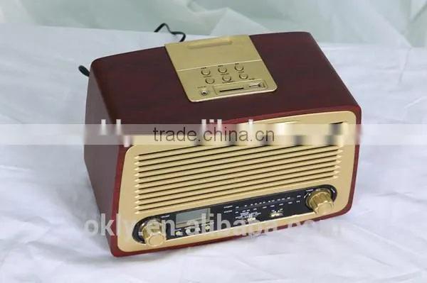 Retro AM/FM Radio With Alarm Clock photo-3