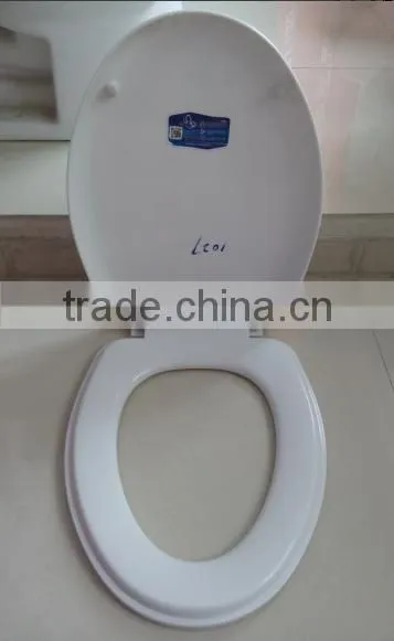 1027 Elongated Molded PP Toilet Seat With Easy Clean and Change Hinges photo-4