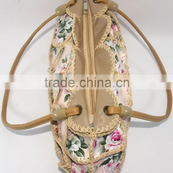 Latest Design Woman Handbag Cowhells Material Durable Use Beautiful Color Multifunction photo-4
