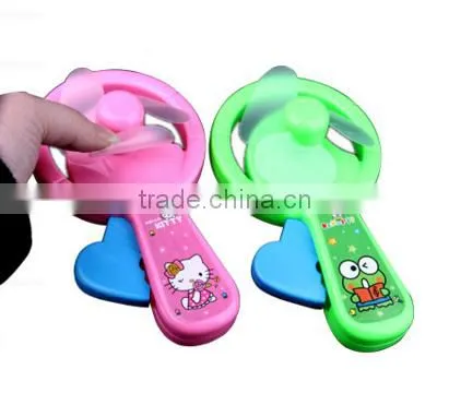 Cheap Plastic Mini Handy Dynamo Fan for Kids in Summer photo-3