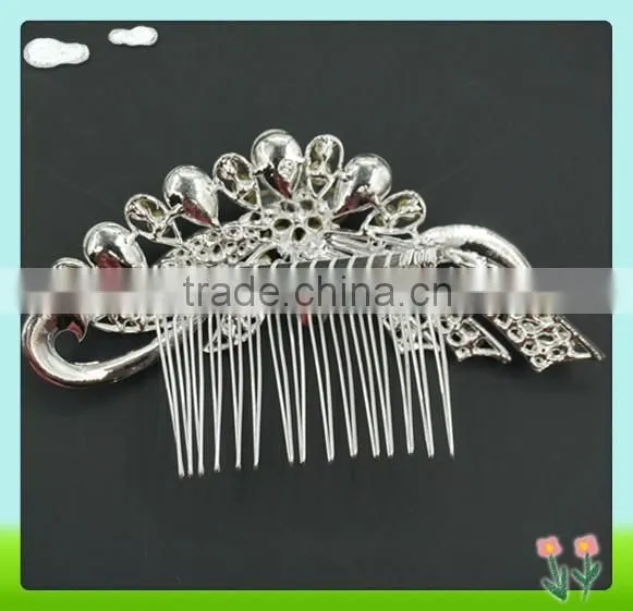 2015 Wholesale and Unique Crystal Bridal Haircomb photo-3