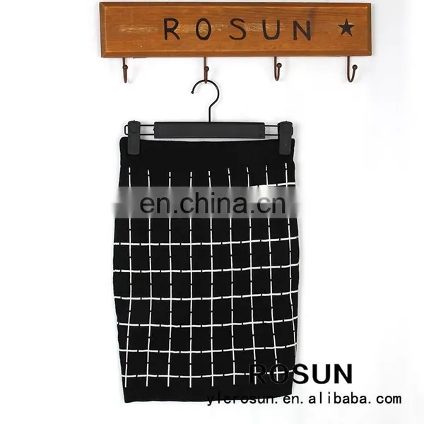 Whloesale Custom Leisure Sweater With Plaid Pattern Wholesale Women Crop Top Sweat Suit photo-5