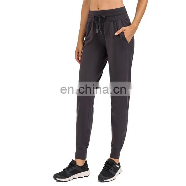 1 Pcs MOQ Custom Logo New Arrival Super Good Quality Women Workout Running Gym Yoga Training Jogger Pants photo-5