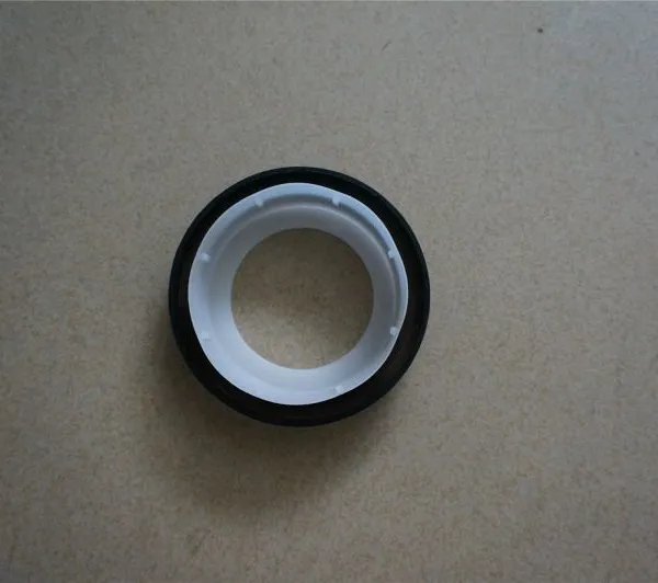 Other Performance Parts Best Selling Bus Crankshaft Spare Parts 1005-02147 ZK6116 Front Crankshaft Oil Seal School Parts photo-3