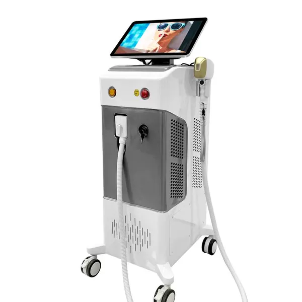 Триple Wavelength Diode Laser машина для удаления волос 808нм, 2000Вт, размер пятна 15x15мм, система охлаждения TEC для безболезненного удаления волос
