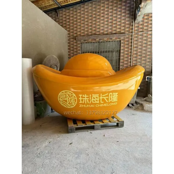 FRP Sculpture Custom Manufacturer Large Fiberglass Gold Ingot Sculpture Ornament