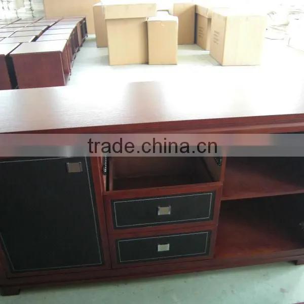 wooden chest for usa hotel