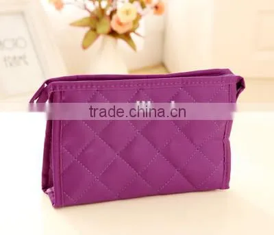 Good Quality Quilted Microfiber and Satin Fashion Travel Cosmetic Bag photo-3