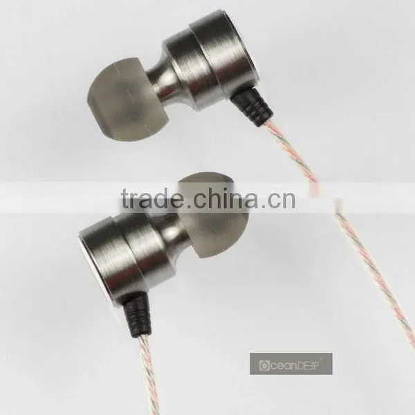China Manufacturer OEM Heaphone for Galaxy Automobile Goods