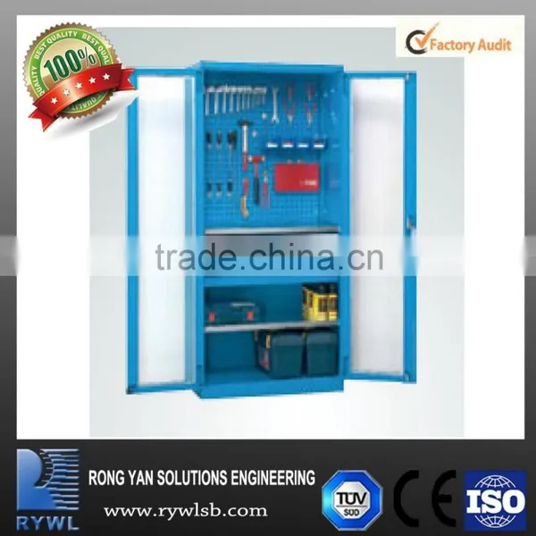 Big Lockers for Tools With Panel Tool Holder