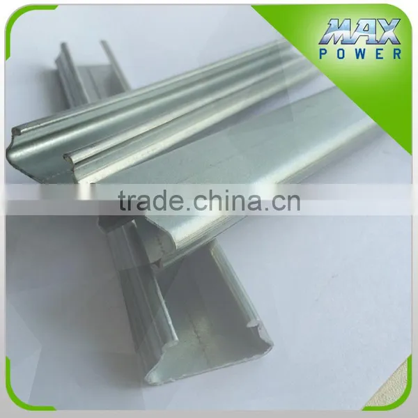 China Wire Lock Channel for Chicken Growing Ventilation photo-2