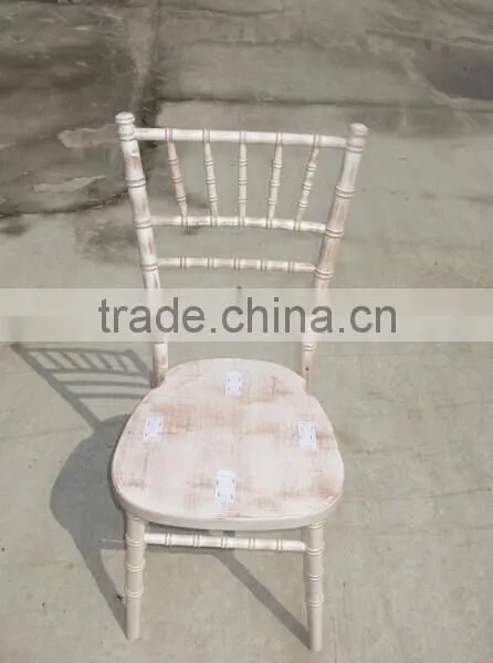 Доступна в аренду деревянная стулья Chiavari с лаймовым покрытием. Продажи и реклама photo-4