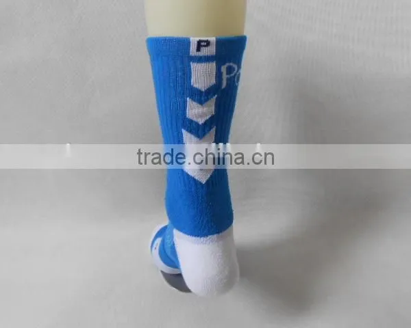 Wholesale Cotton Custom Elite Sport Socks in High Quality photo-5