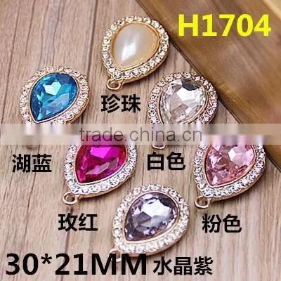 Nice Alloy Gold Bag Hanging Accessories With Crystals,heart Chain Holder for Bag Decorative photo-5