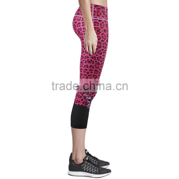 Custom Design Printed Running Gym Woman Sport Tights Wholesale photo-3