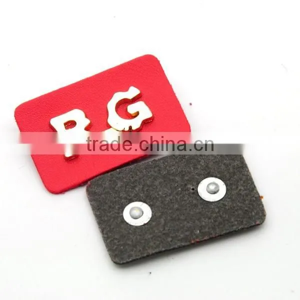 Black/red PU Leather Sew on Patches With Gold Metal Plates Fashion Clothing Label for Jeans/jacket PLB-010 photo-2