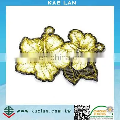 Custom Flower Design Sequin Embroidery for Garment photo-6
