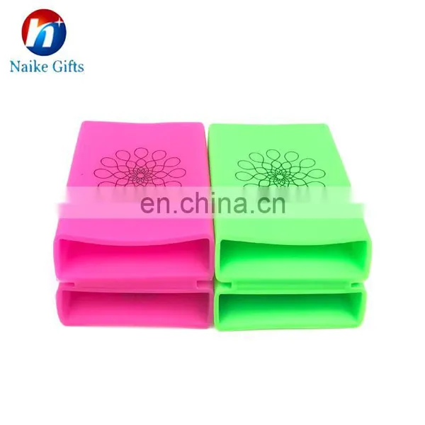 Custom Silicone cigarette pack cover