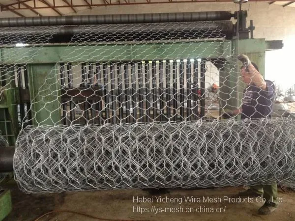 PVC Coated Hexagonal Gabion Mesh Woven Gabion Stone Cage photo-5
