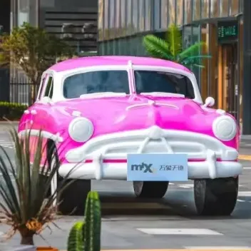 Customized Glass Fiber Antique Car Model. Car Model Display.