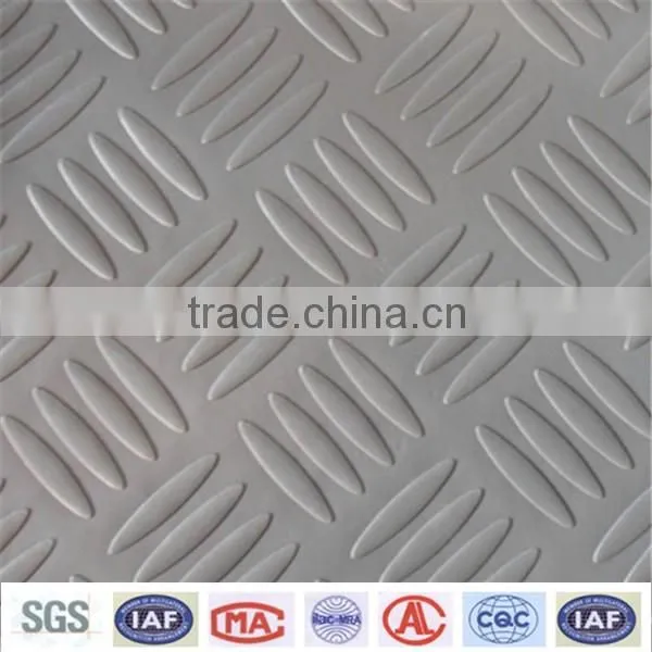 Anti-slip PVC Flooring in Rolls for Bus, Bathroom / Plastic Carpet Mat