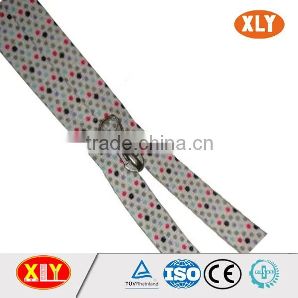 Shenzhen Xly Fancy Original Equipment Waterproof Nylon Zipper photo-2