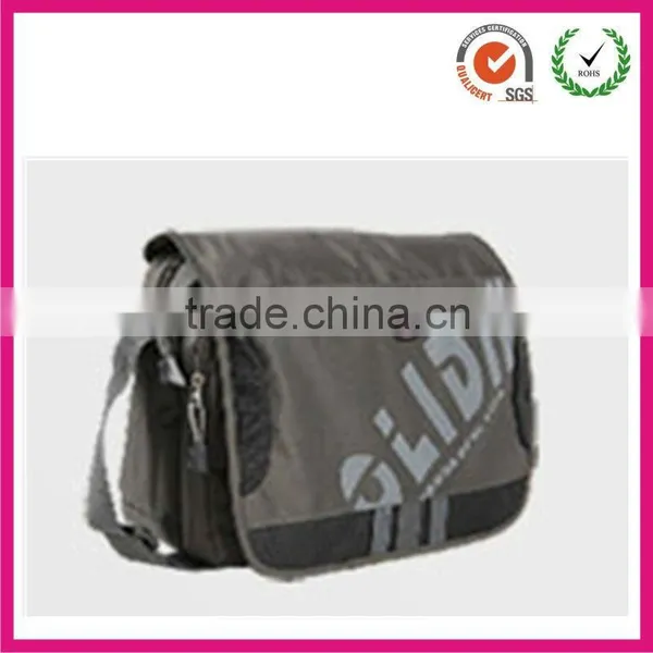 Eco Friendly Men Adjustable Strap Messenger Travelling Bags ( Factory)