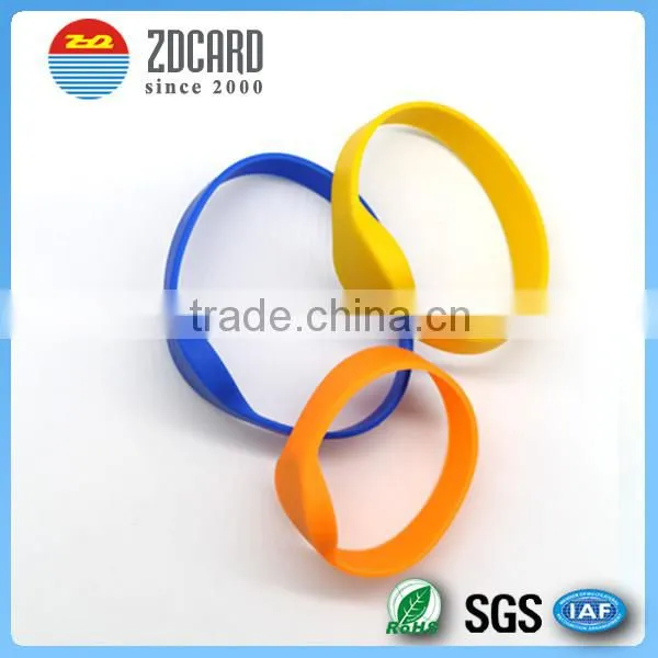 Waterproof Silicone Bracelets Rfid Custom Rfid Wristbands for Swimming Pool or Festival Event photo-4
