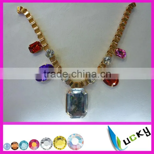 2014 New Design Rhinestone Applique Handmade Neon Color Strass Crystal Necklace Chain for Wedding Dress photo-4