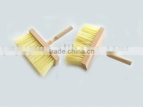 Wall ceiling brush