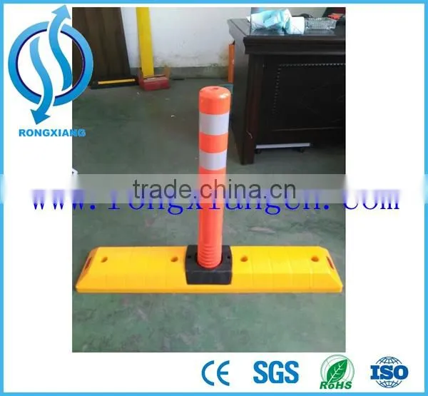New Design Traffic Plastic Lane Separator for Road Divider photo-2