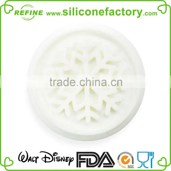 Fancy White Snowflake Design Wooden Handle Silicone Cookie Press Stamp photo-2