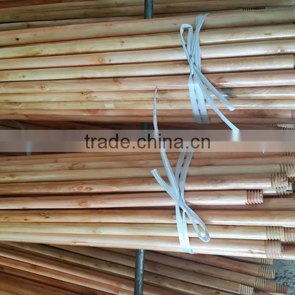 Lacquer Wooden Broom Handles With Screw and Straight Cut End photo-3