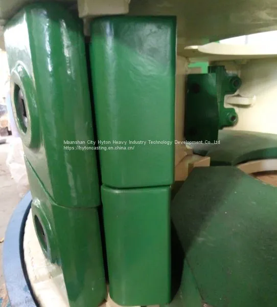 High Chrome Wear Parts of Cavity Wear Plate Adapt to Metso VSI Crusher photo-5