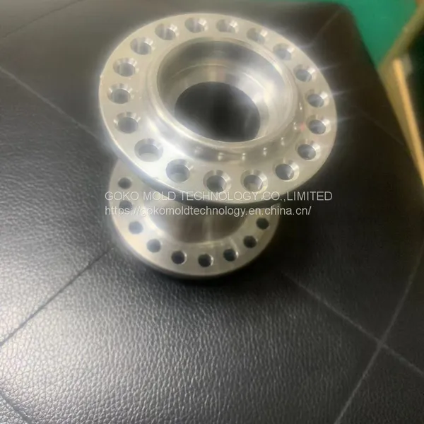 Cheap Cnc Processing Service OEM Factory CNC Lathe Machining Aluminum Alloy Bearing Seat for Bicycle photo-3