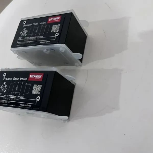 VICKERS HYDRAULICS FLOW VALVE DGMPC-5-ABK-BAK-30 867364 DGMX2-5-PP-BW-B-30 868314 DGMPC-3-ABK-BAK-4X photo-2
