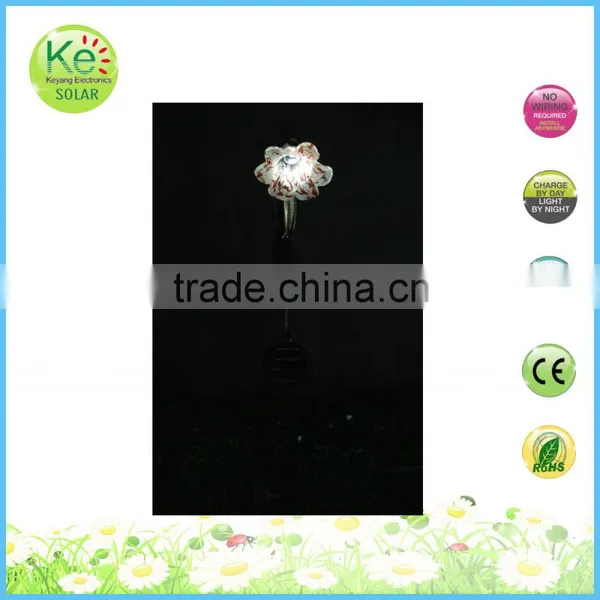 Metal Stake Flower Solar Garden LED Light photo-3