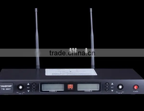 Professional KTV UHF Wireless Microphone,Dual Channel UHF Wireless Microphone,Outdoor Performance Wireless Microphone photo-3