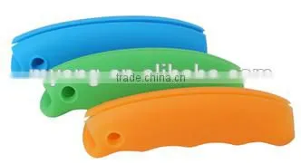 FDA / LFGB Food Grade Detachable Silicone Bag Holder Handle / Silicone Shopping Bag Handle photo-4