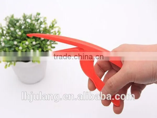Hotsale Plastic Prawn Peeler/Useful Tools for Prawn/Arils Removal Tool photo-2