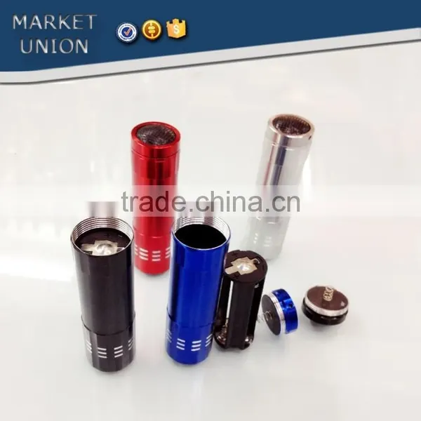 Aluminum LED Flash Light, Metal Flashlight, Micro Led Flashing Light, Led Light for Nine Bulbs With Battery photo-2