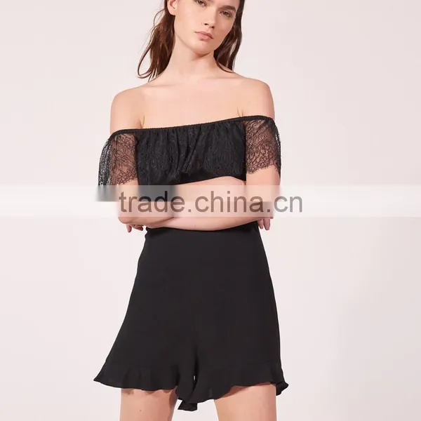 2017 OEM Women Sexy Off-shoulder Lace Neckline and Sleeves Playsuit photo-3