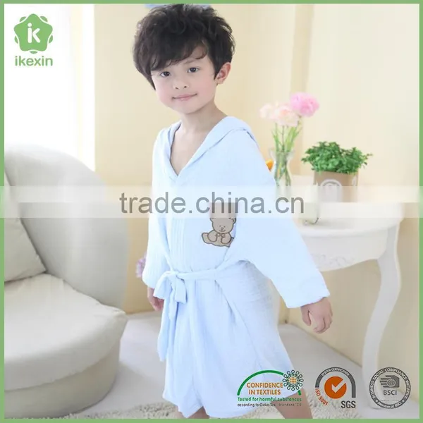 Non-Toxic Soft Warm Hemmed Flannel Wholesal Bathrobe photo-3