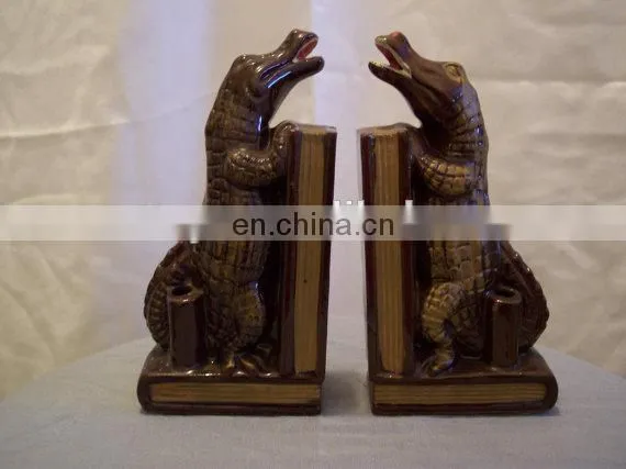 Custom Polyresin Animal Alligator Bookend