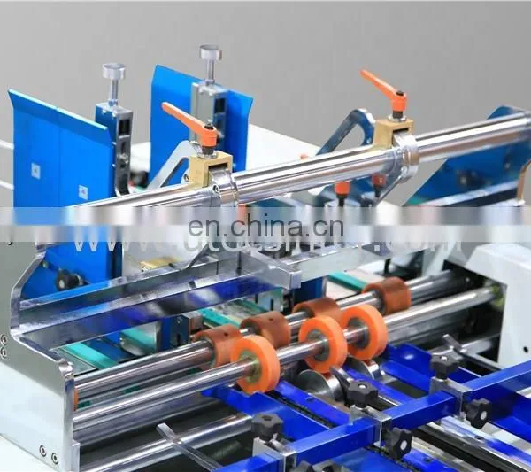 UTM850B Underwear Shirt Medicine Automatic Paper Cardboard Box Window Patching Machine photo-3