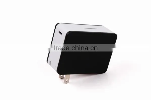 AWC713 2600mah Multiple li Ion Battery Charger Portable Battery With Socket Power Bank photo-3