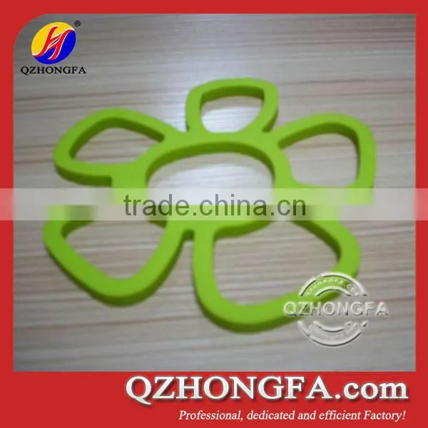Hollow Durable Heat Resistant Eco-friendly Silicone Coaster photo-4