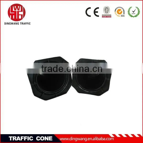 Made of Natural Rubber With Red and White Reflective Film Soft Rubber Road Cone photo-2